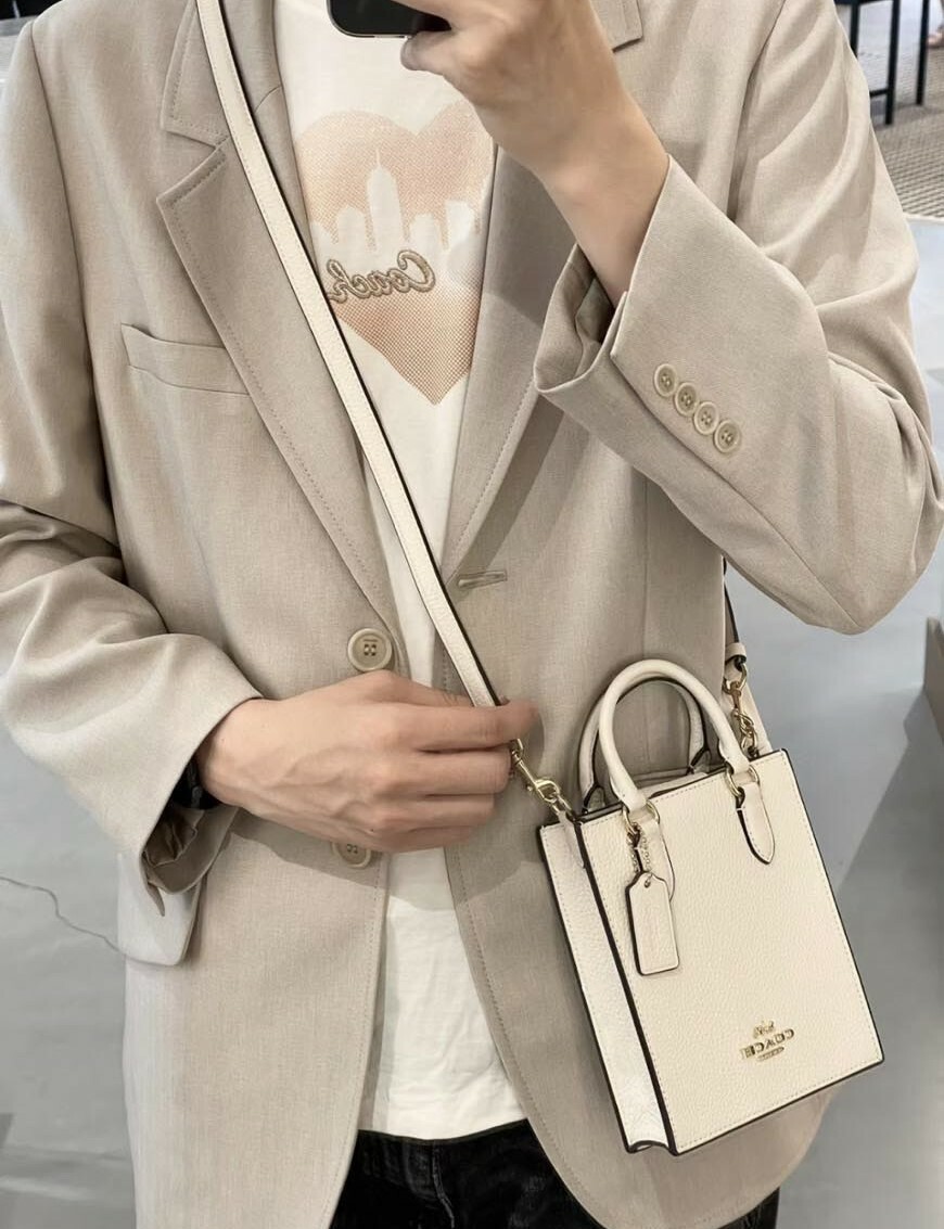 #現貨優惠 COACH South 經典馬車logo 托特包 手機包