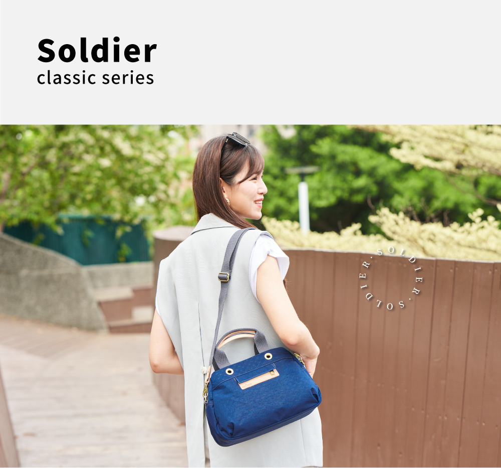 satana Soldier 暖洋洋手提斜背包 海軍藍色 SOS2240-225 情境照