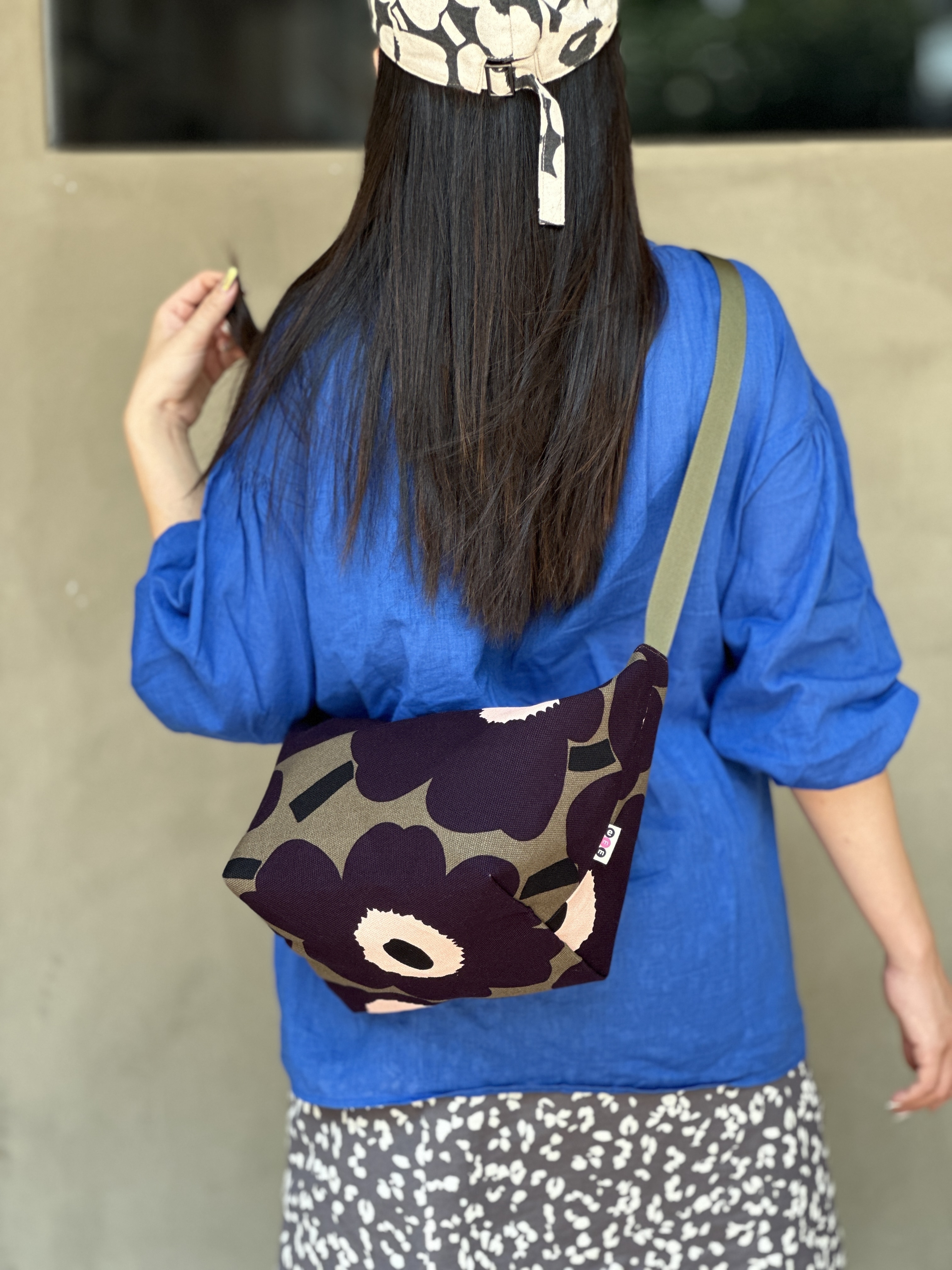 Em’s Essential Shoulder bag | Marimekko limited canvas fabric | Army Green x Dark Purple