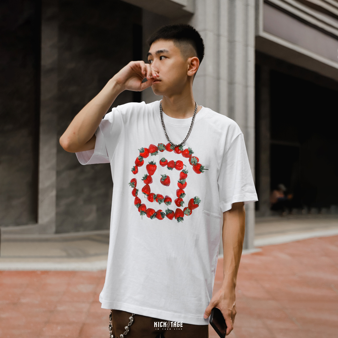 CLOT Strawberry Logo Tee 草莓大LOGO 白色短TEE【CLOTSBTEE】20周年