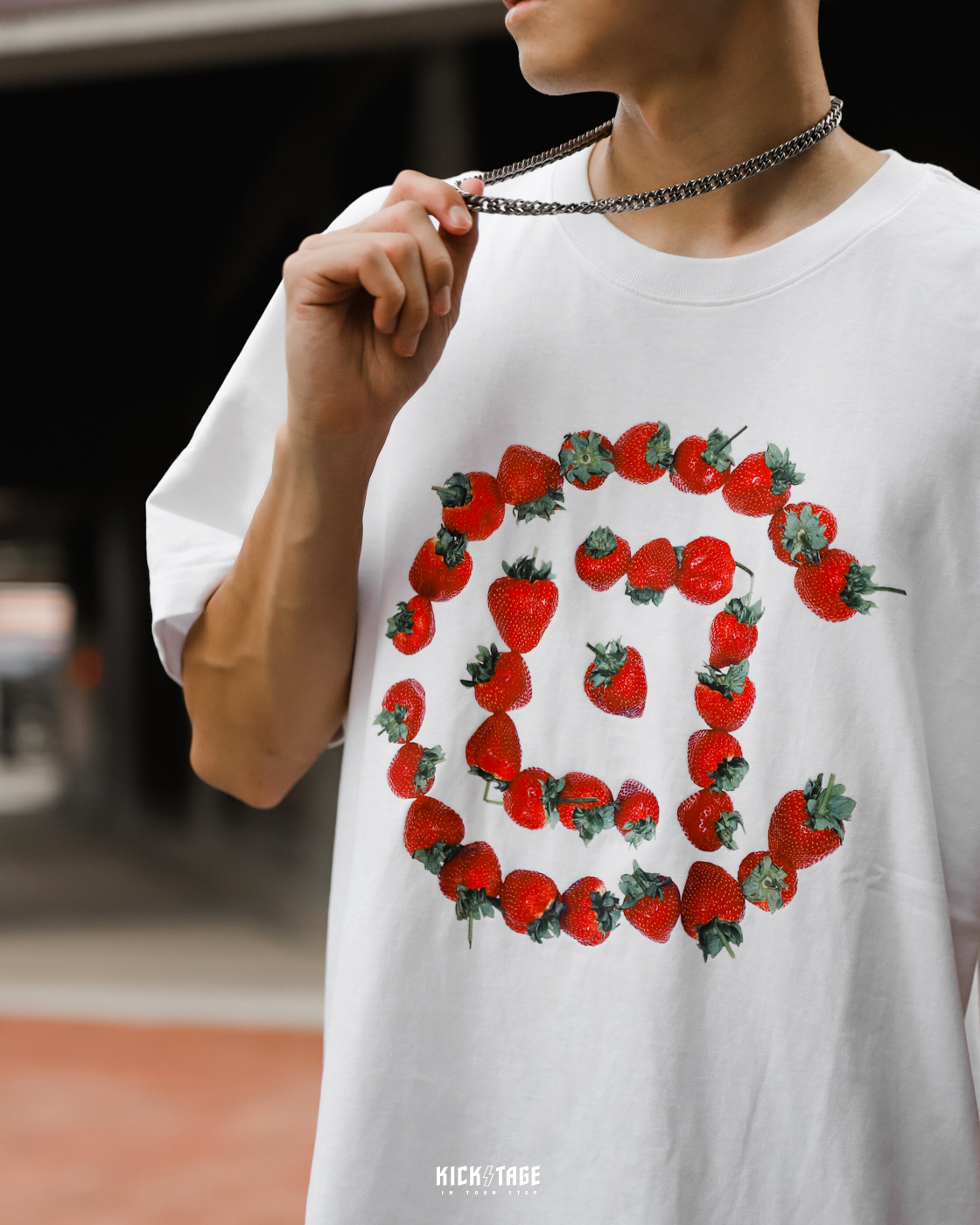 CLOT Strawberry Logo Tee 草莓大LOGO 白色短TEE【CLOTSBTEE】20周年