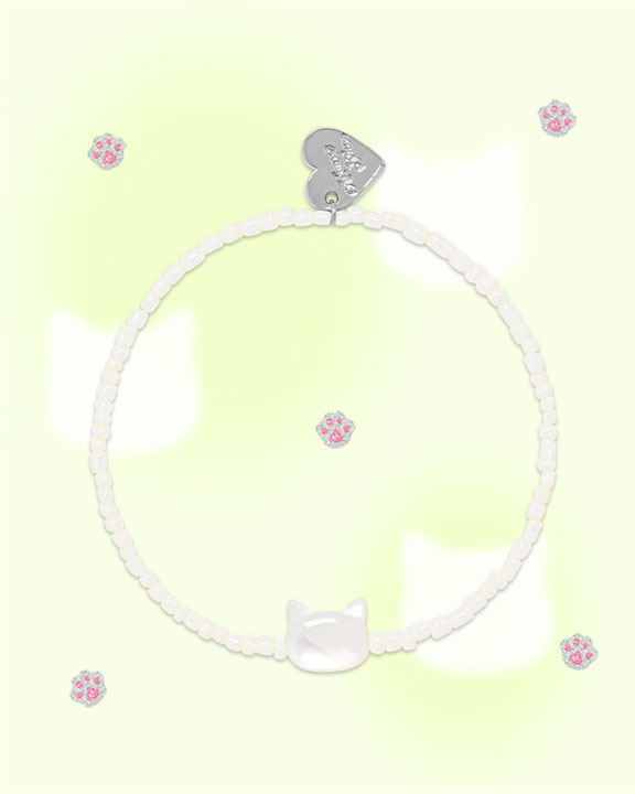 Almost Blue - KITTY PEARL BRACELET