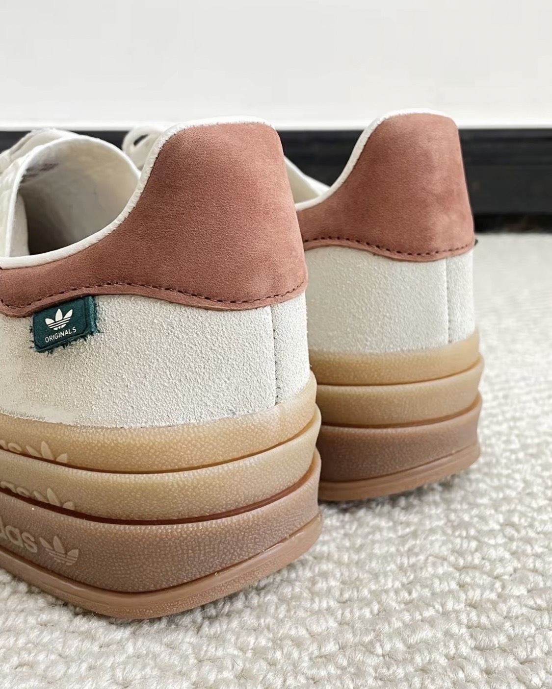 ADIDAS ORIGINALS GAZELLE BOLD 增高復古休閒鞋 IG3685｜奶茶厚底女鞋