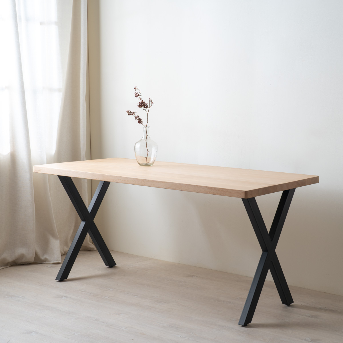 日和鐵腳桌系列The Hiyori Table Series - The Iron