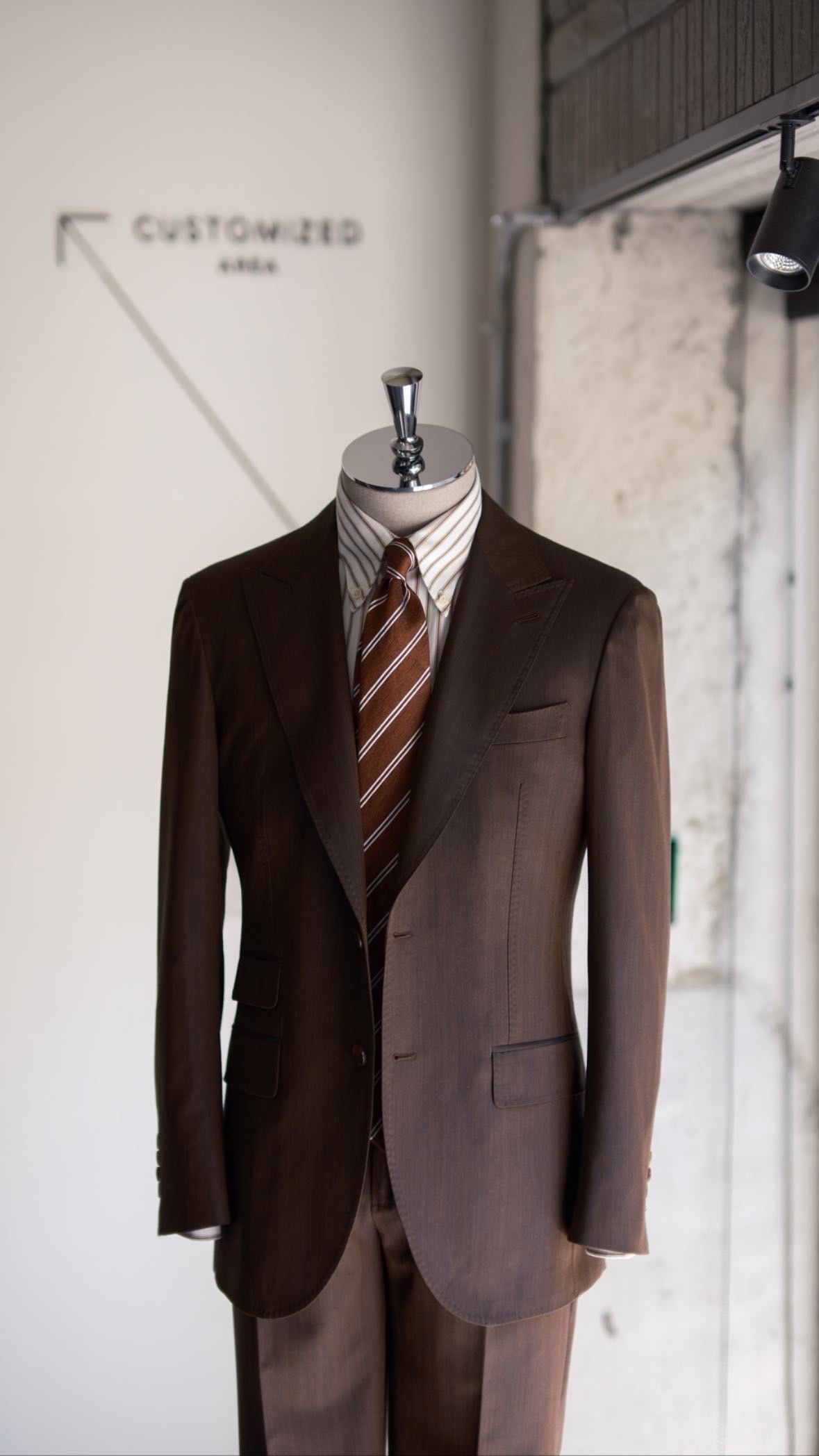 Dark brown herringbone pattern Suit