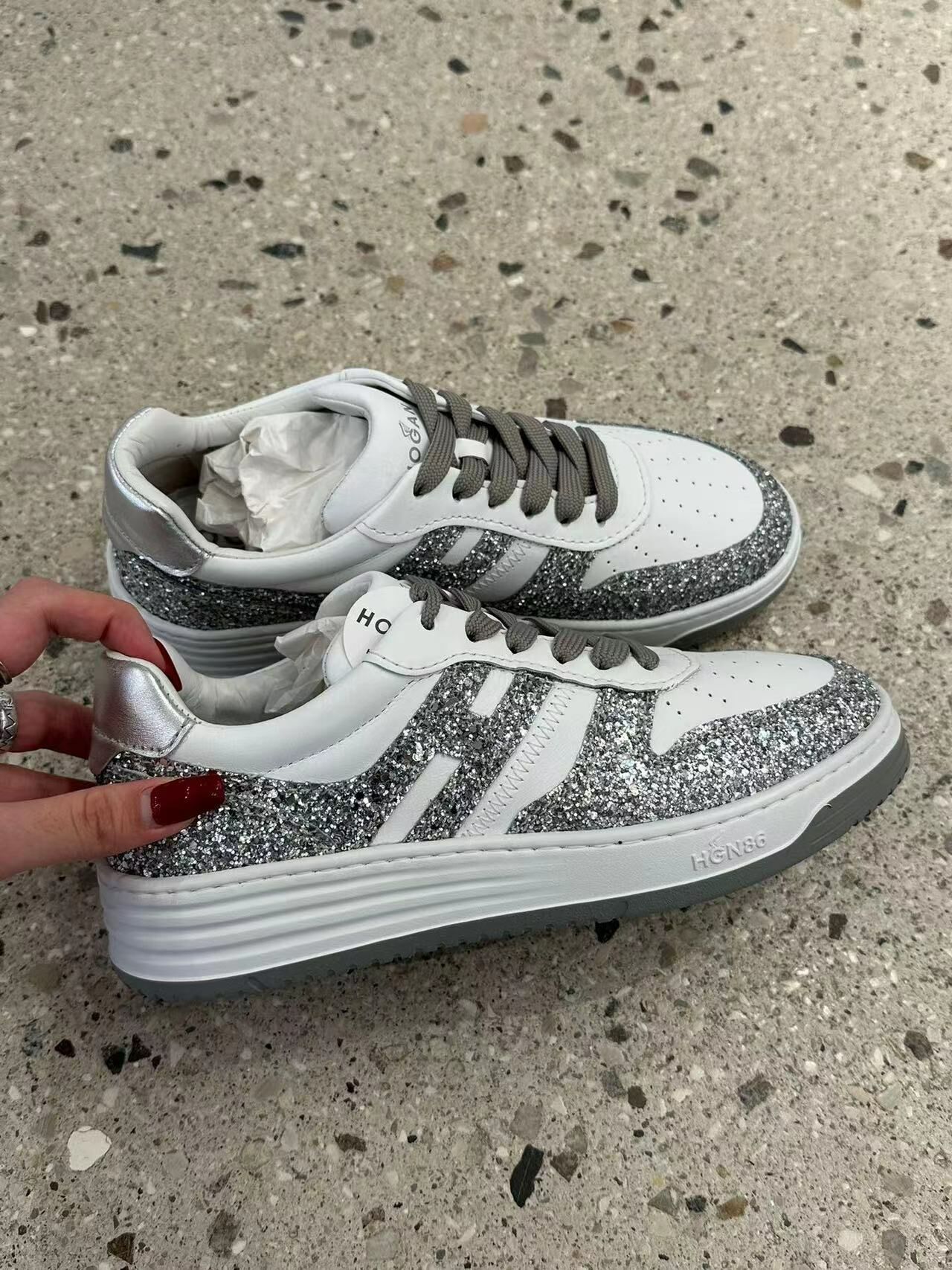 Hogan 女款閃粉板鞋 -T