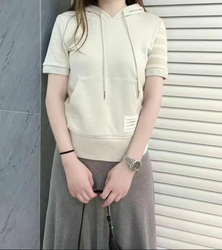 Thom Browne 女款米色短袖連帽短袖 -T