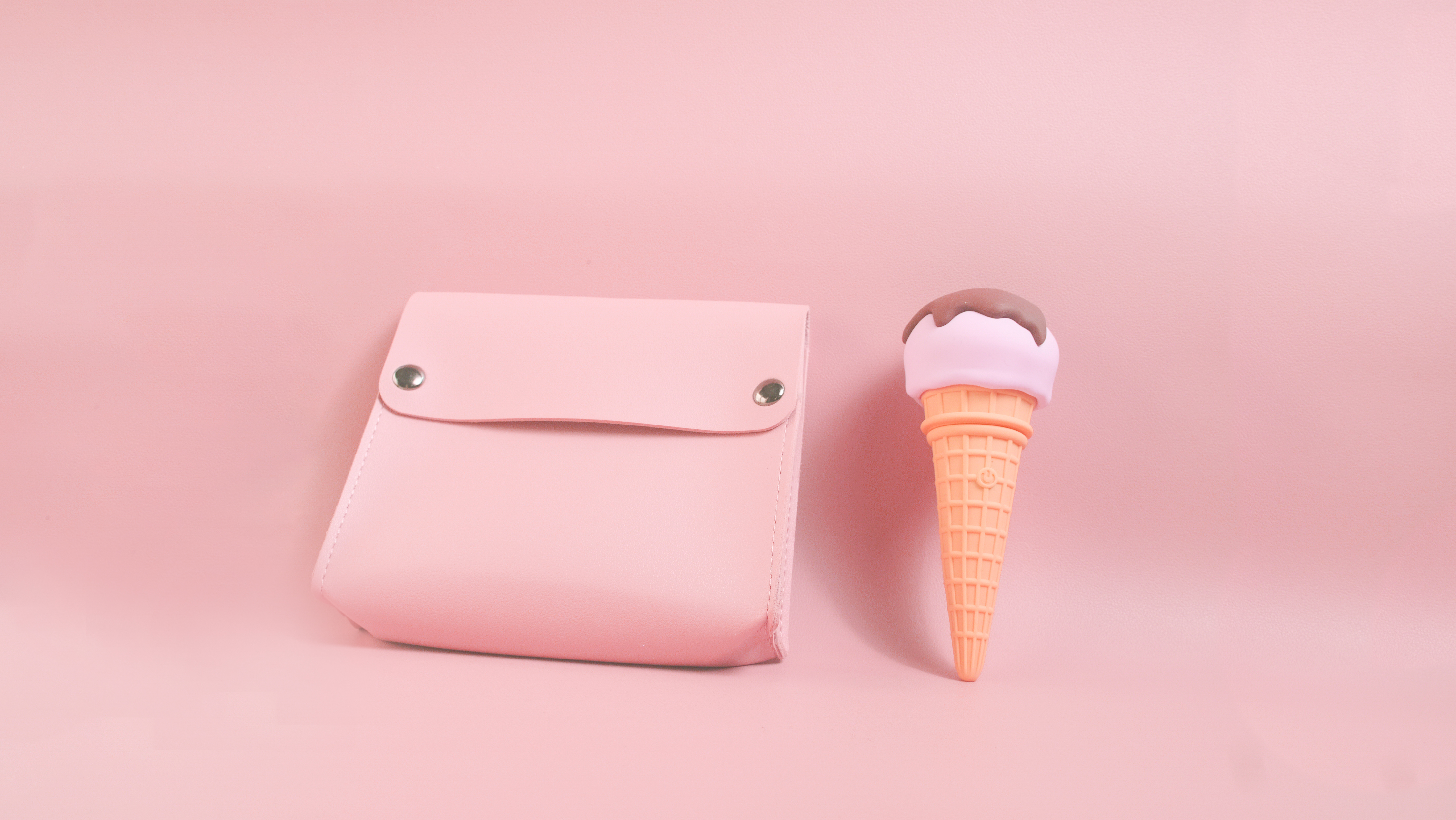 草莓可可甜筒按摩棒