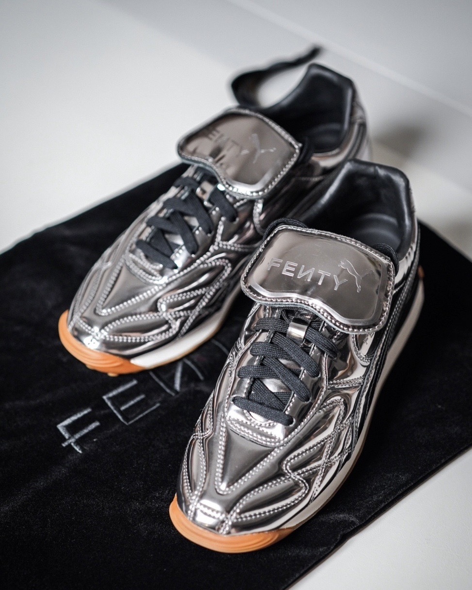 Fenty x Puma Avanti 蕾哈娜 閃亮 金屬銀 復古 足球鞋款 398671-01