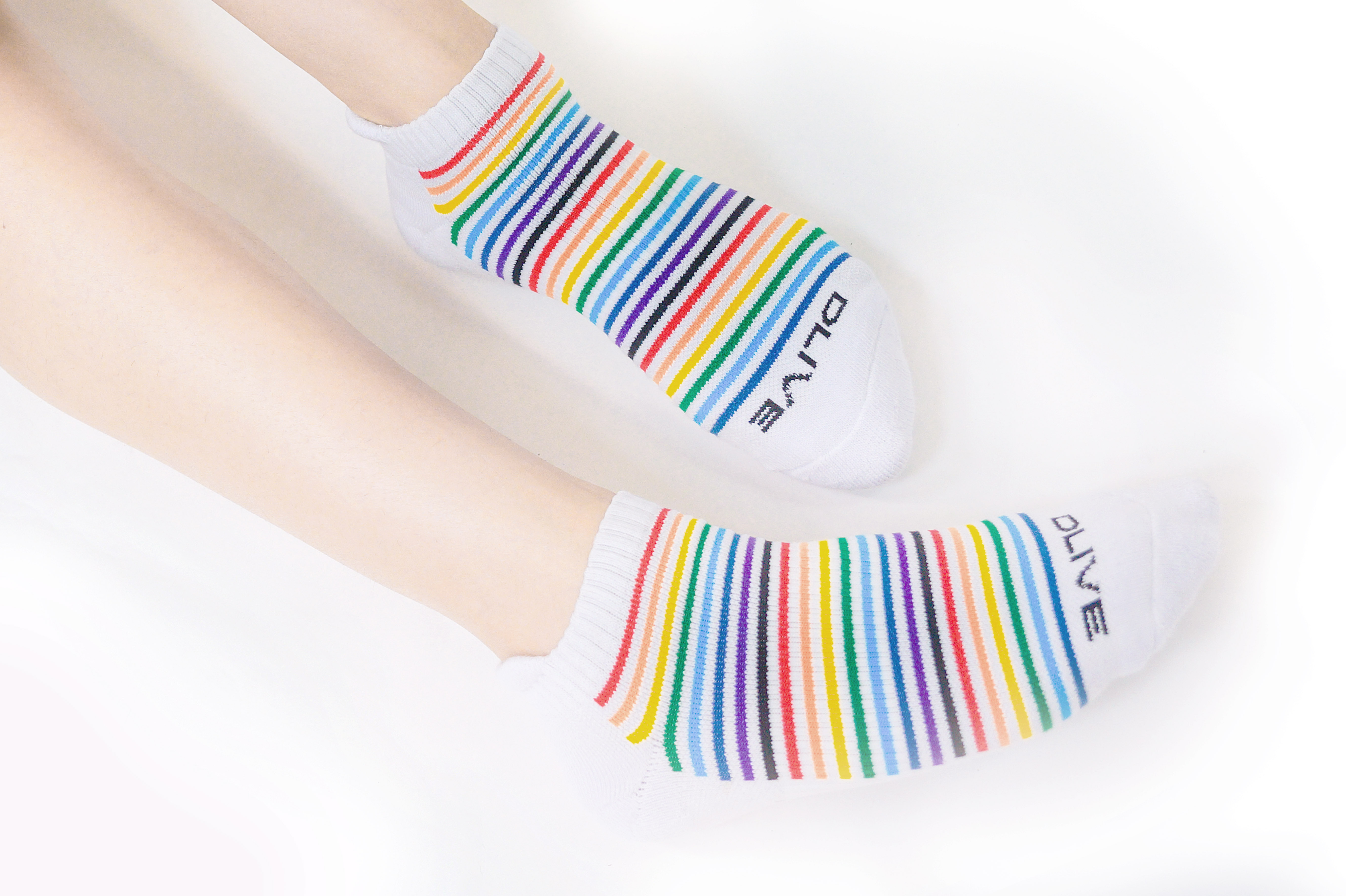 【尼莫團長推薦】DLIVE 彩虹短襪(共2色)