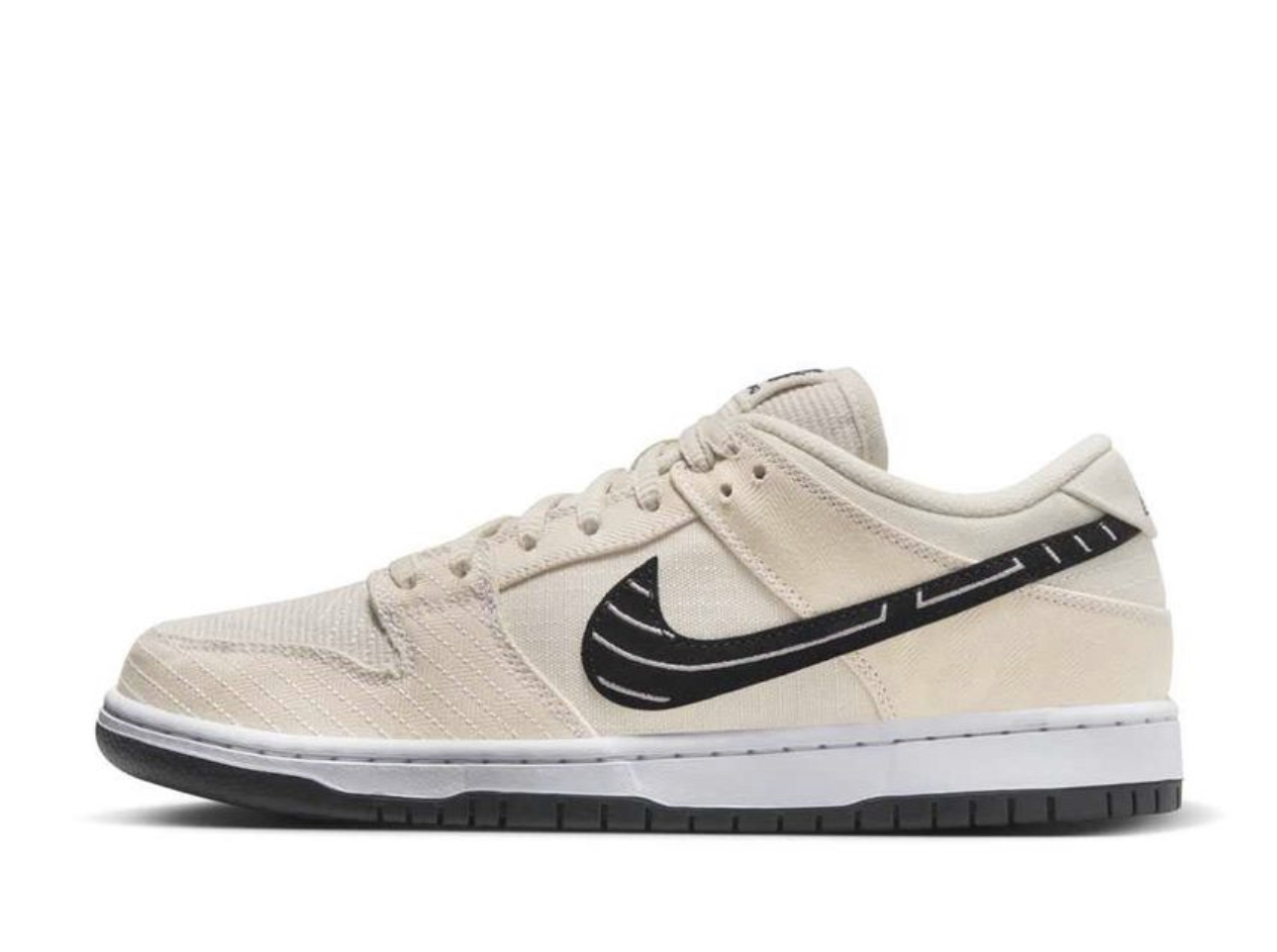 Albino & Preto x SB Dunk Low Pro QS 