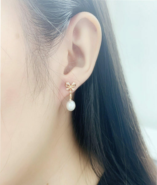 18K Rose Gold Akoya Pearl Bow Diamond Earrings