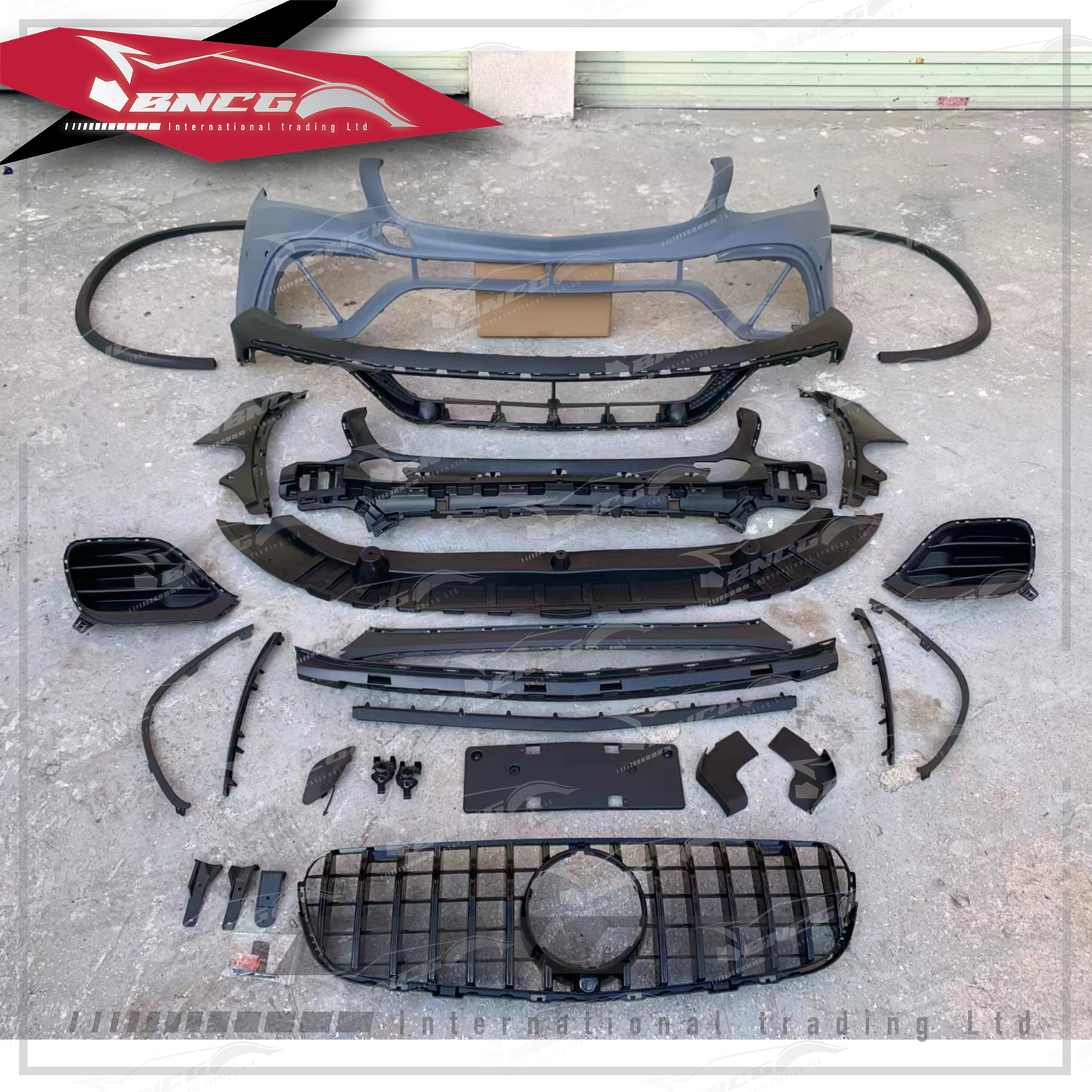 賓士Benz GLC Class X253 Coupe 改裝 63大包圍 前保桿 後下巴 尾飾管