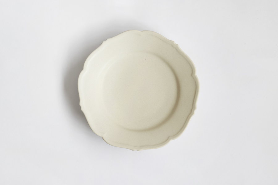 Awabi ware 岡本純一-輪花皿M  象牙