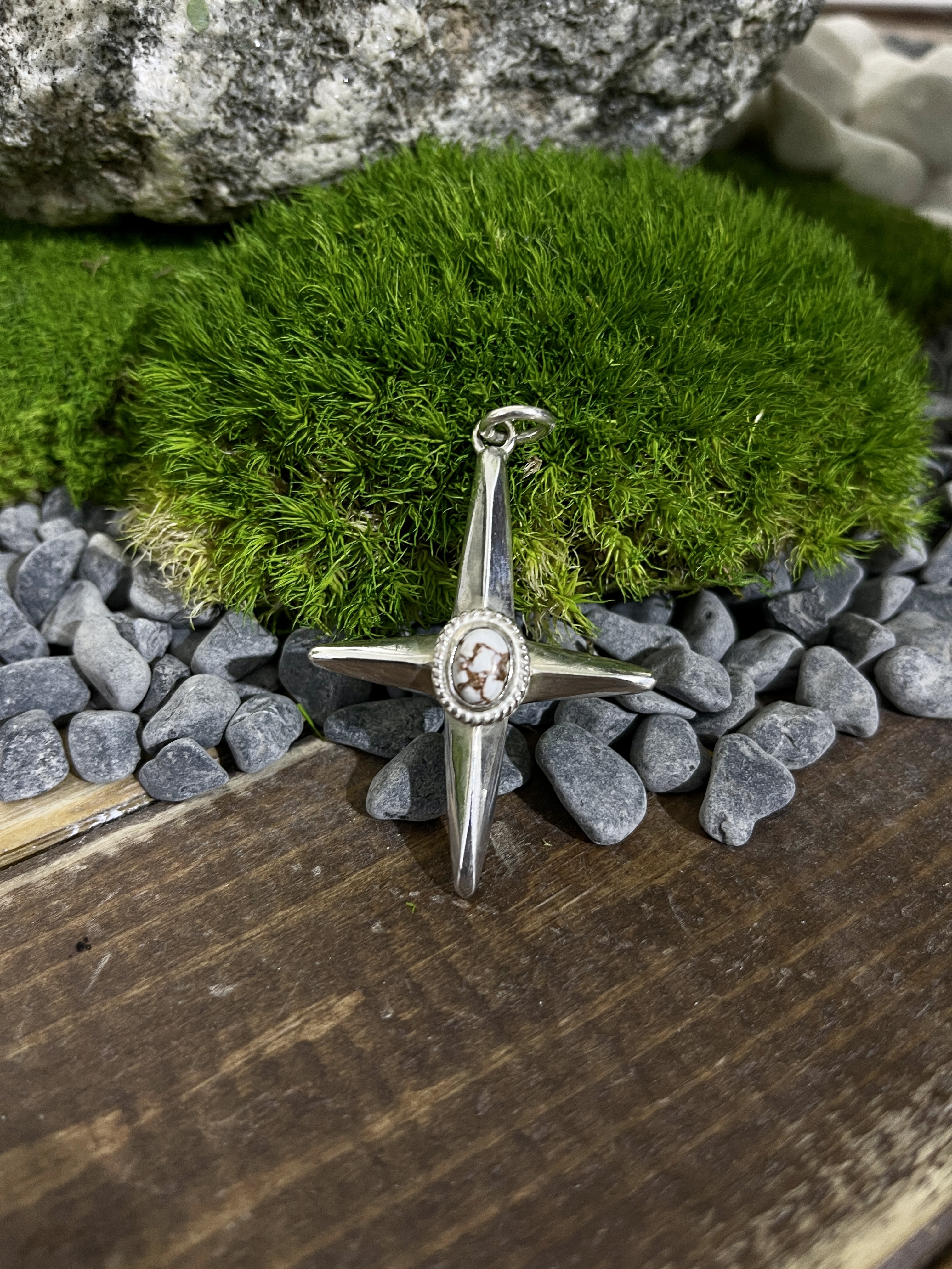 Hikari Cross Wild Horse Turquoise