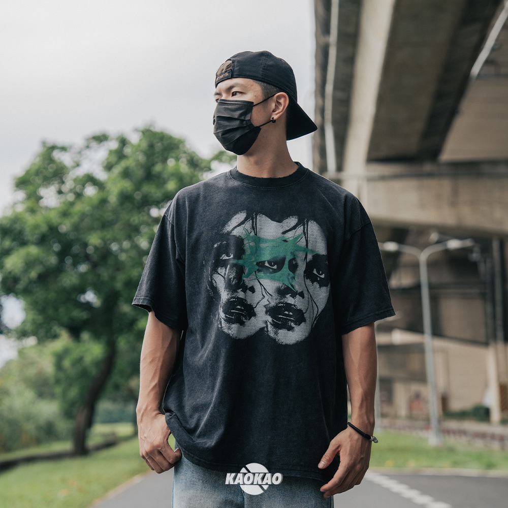 驚悚獵奇 人臉 印花 復古 水洗 磨破 短袖 T恤 寬鬆