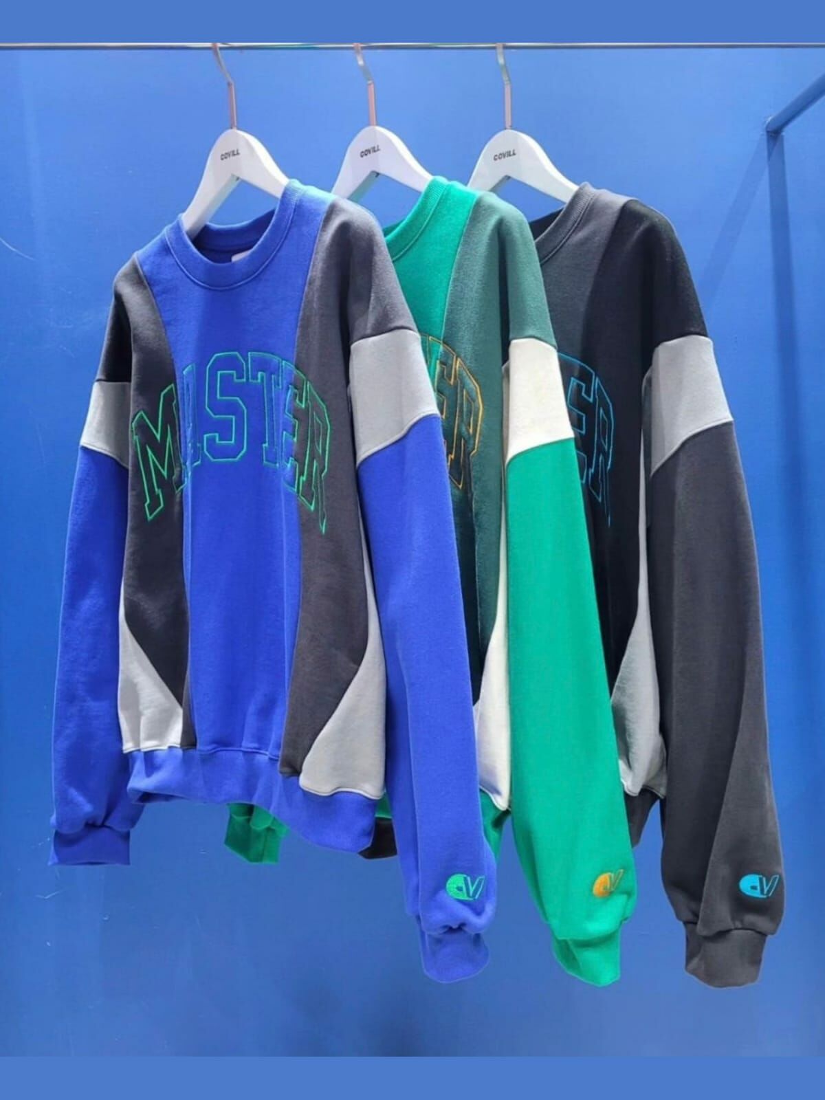 OverSize拼色英文字衛衣 Covill-026T