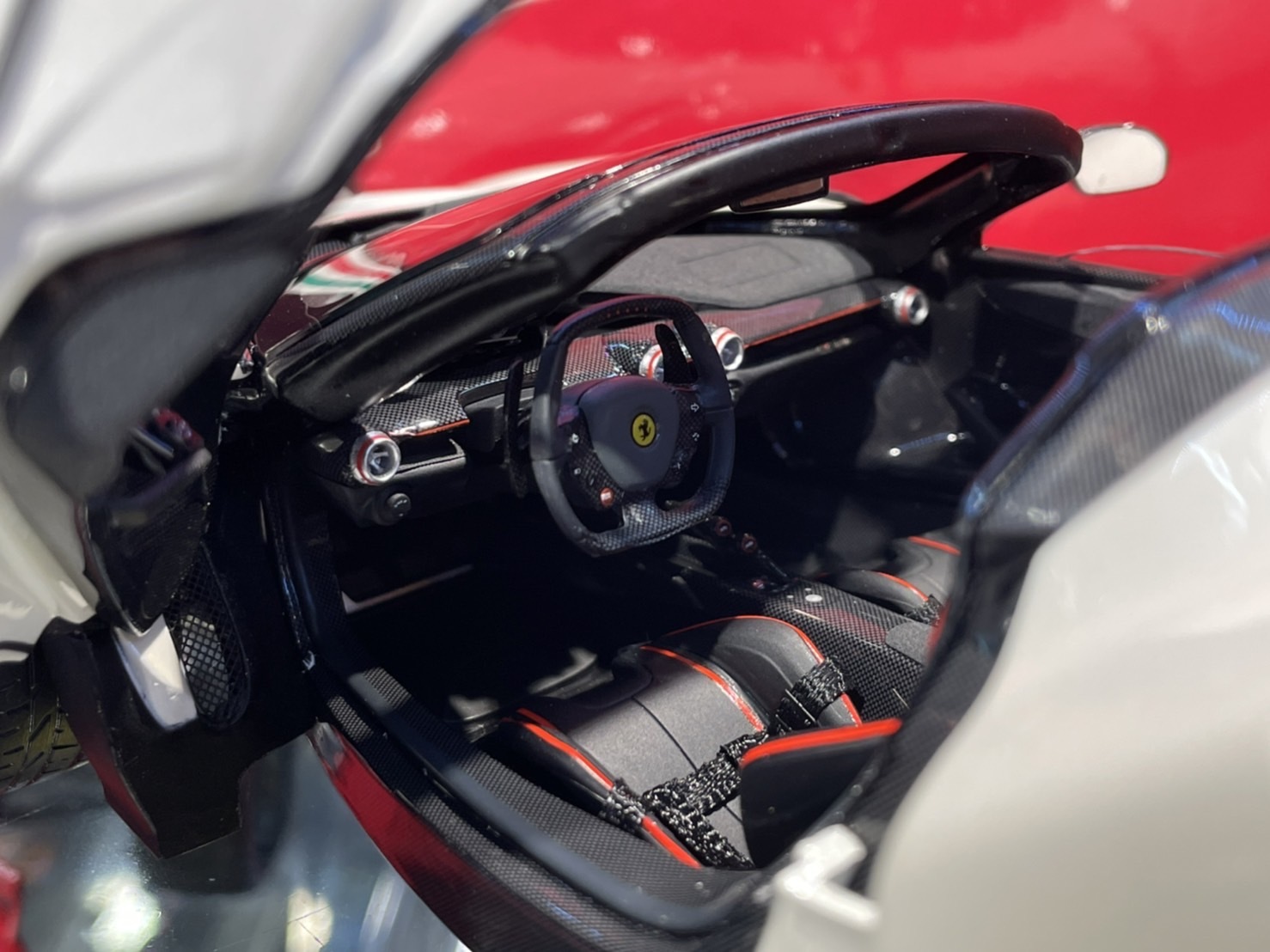 BBR BBR182233 Ferrari LaFerrari Aperta Bianco 1/18