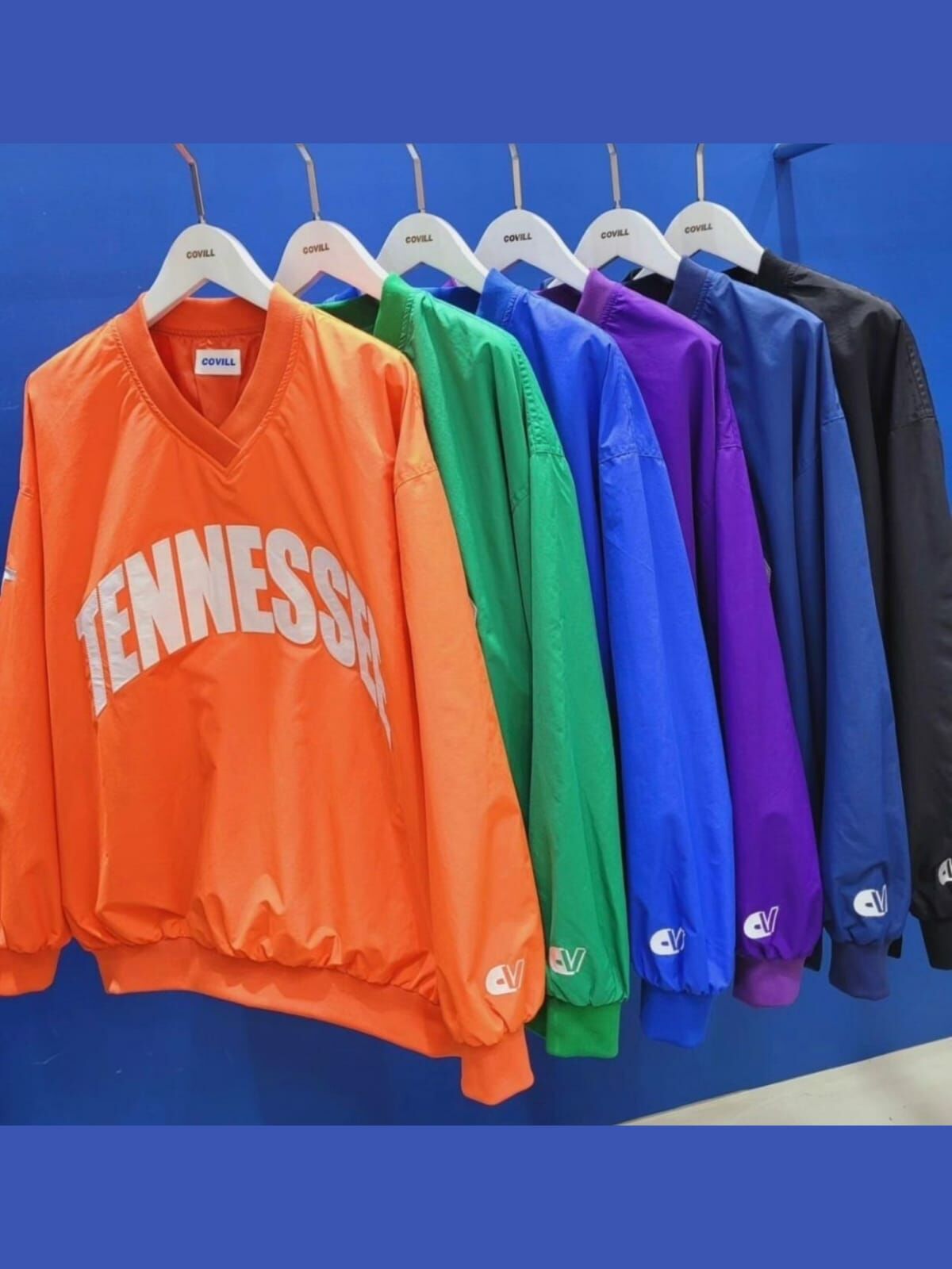 OverSize V領英文字衛衣 Covill-034T