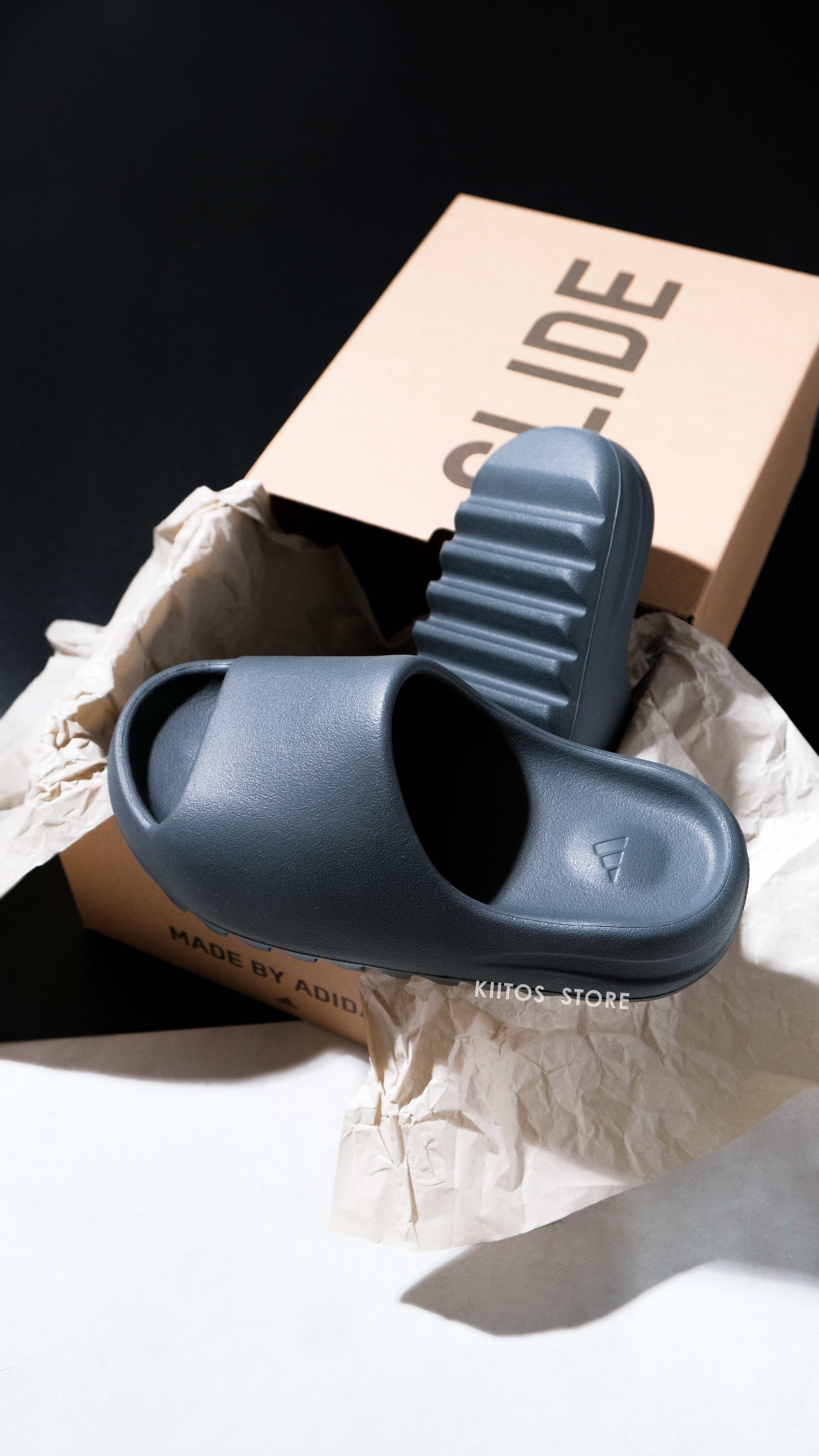 Adidas originals Yeezy Slide 