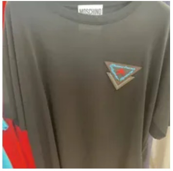 [S] MOSCHINO TRIANGLE PATCH LOGO T-SHIRT,BLACK, ZPT07152040-0555 (SM682)