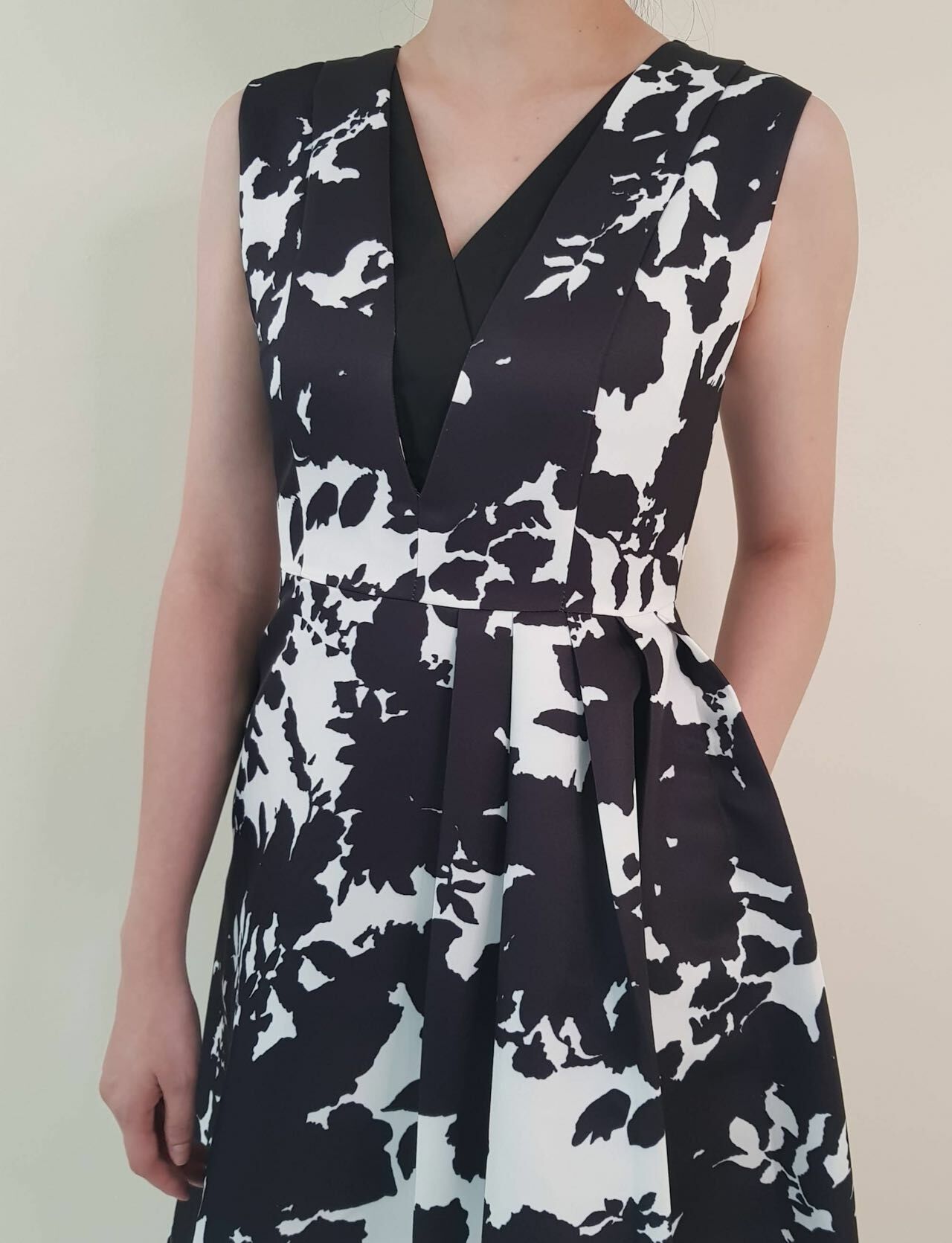 WH FLORAL SOLID ALINE DRESS