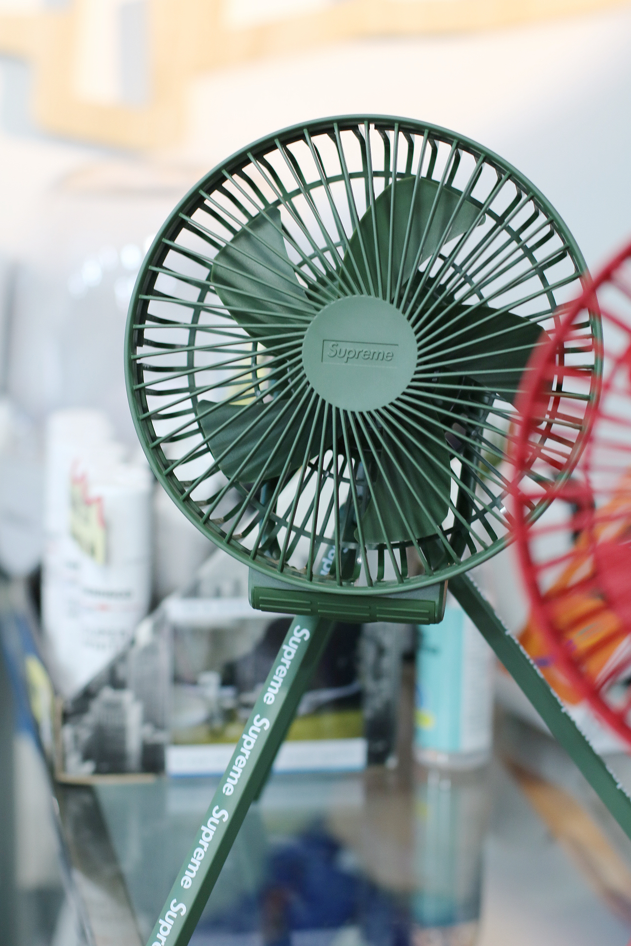 Supreme FW23 Cargo Container Electric Fan 兩色