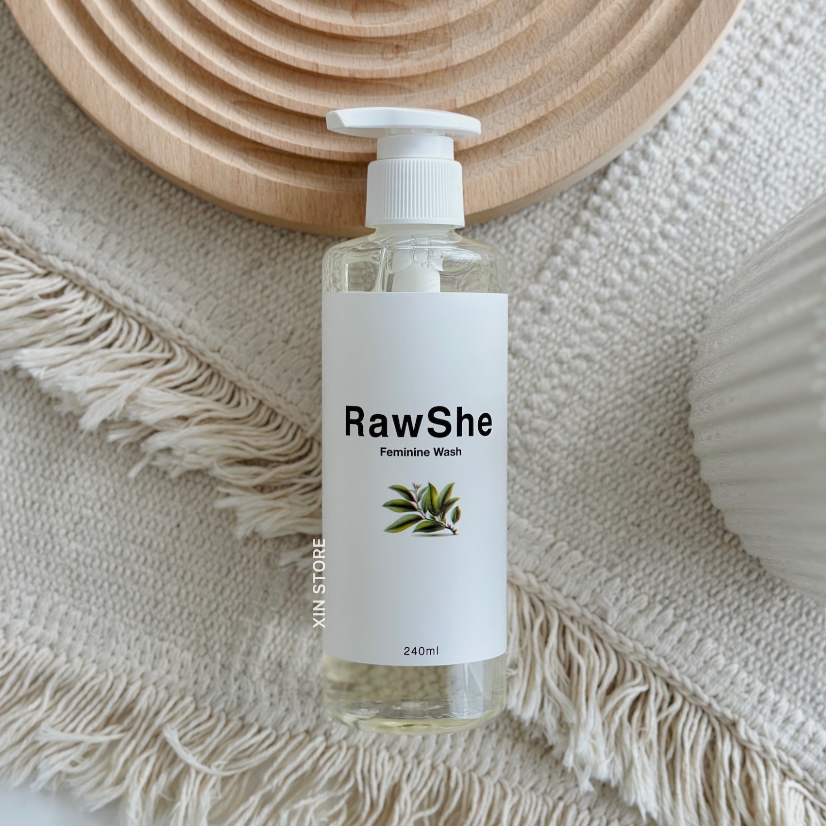 Rawshe 白茶 女性 護理 私密處 清潔 保濕 沐浴露 240ml