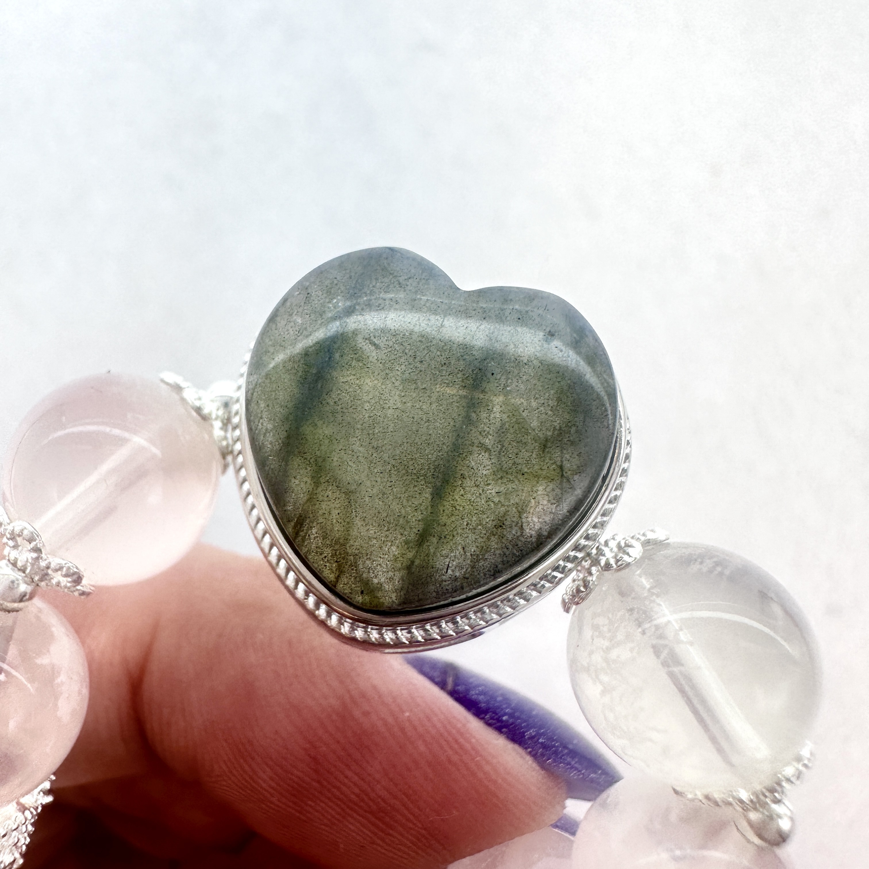 🌙灰月亮石心心+雪花幽靈手串