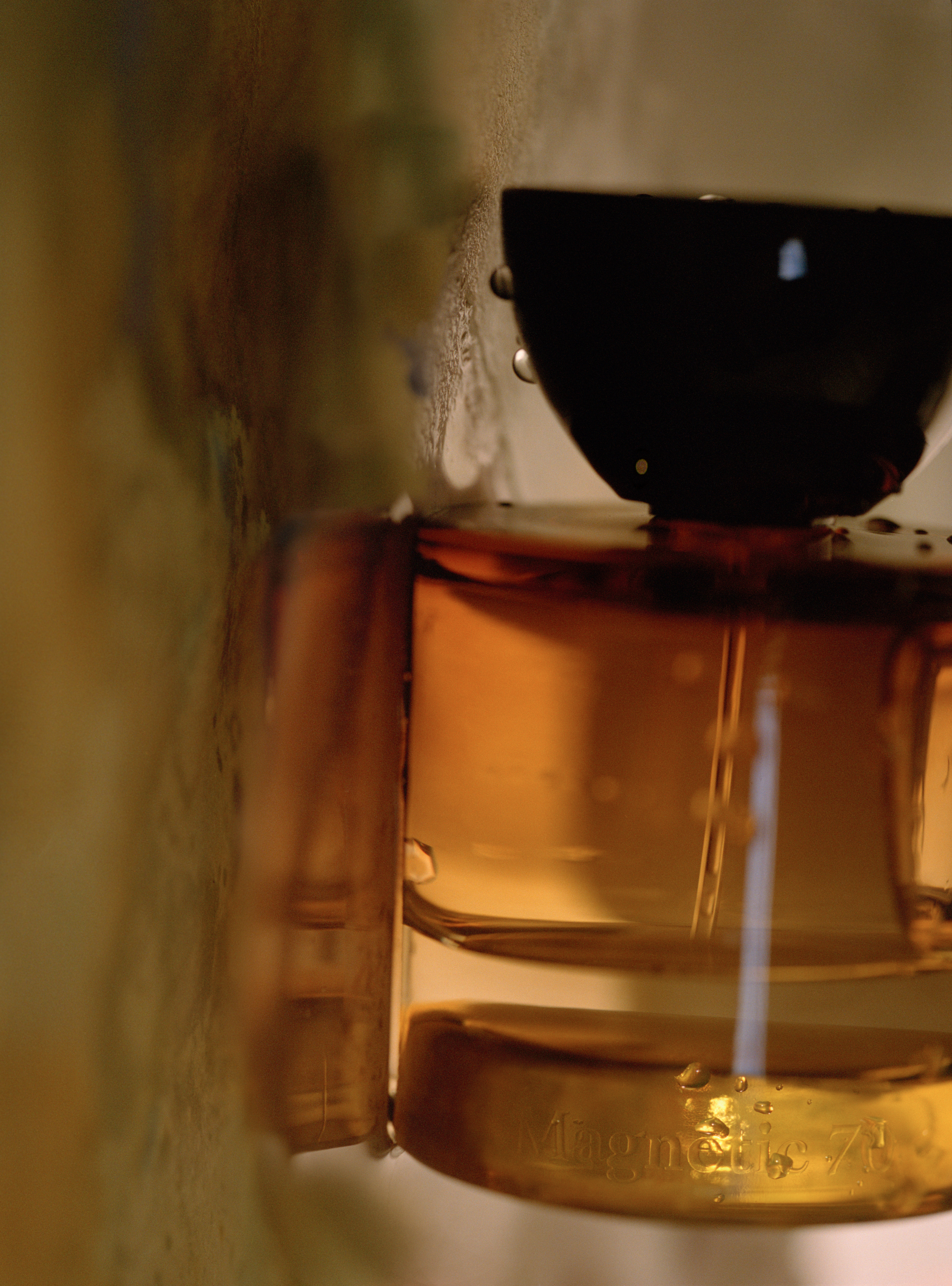 VYRAO Magnetic 70 磁力象限70 淡香精