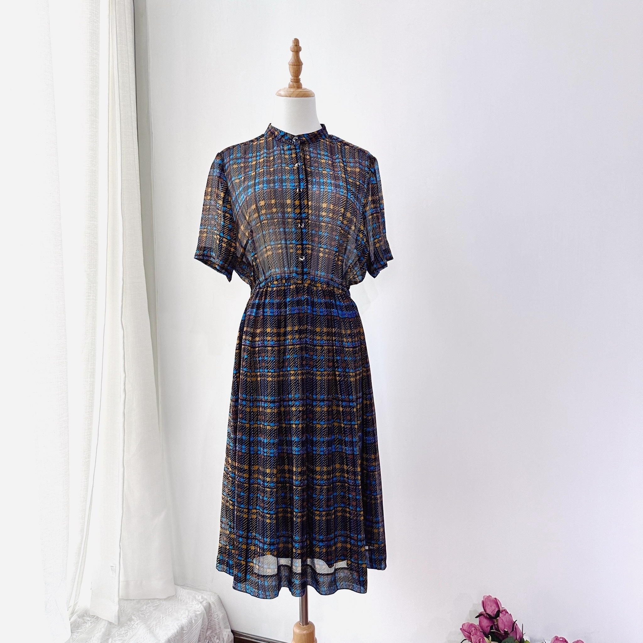 文青復古感黃藍格紋連身裙