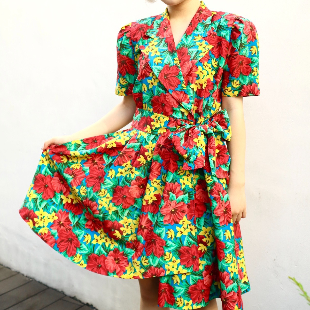 夏風夷風鮮色大花外套連身裙