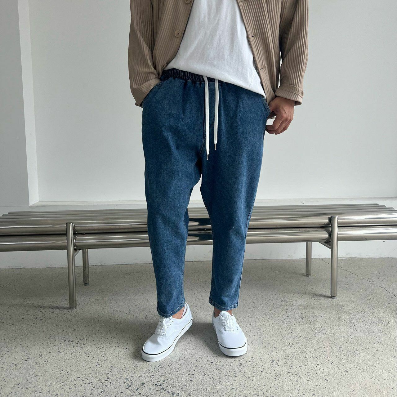 淨色鬆身牛仔褲 PEACOCK-027P