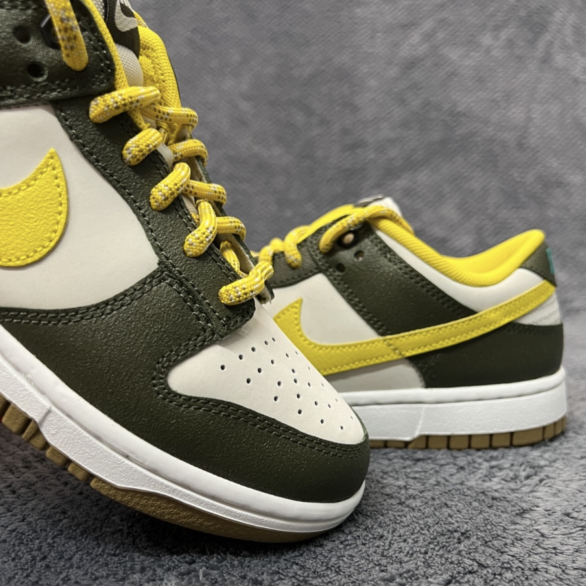 Nike Dunk Low Cargo Khaki Vivid Sulfur 硫磺 卡其 低筒休閒鞋