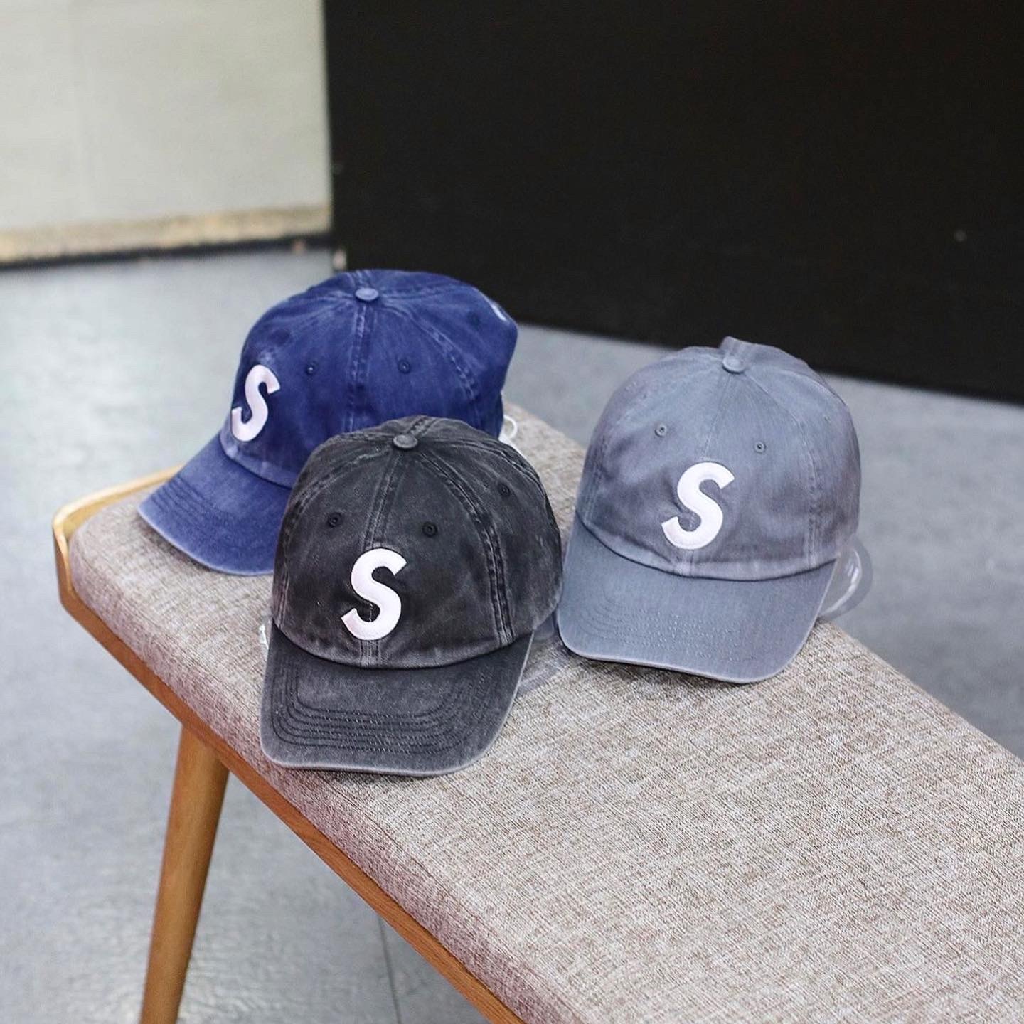 Supreme FW23 Pigment S Logo Cap