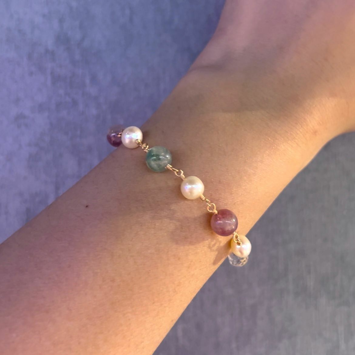 RABBIT BOUQUET 天然石水晶手鏈-Prism Glow