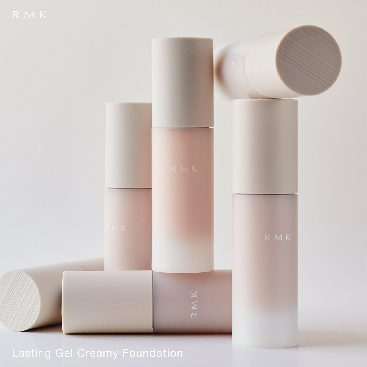 日本1月連線| RMK 凝膠粉底粉霜