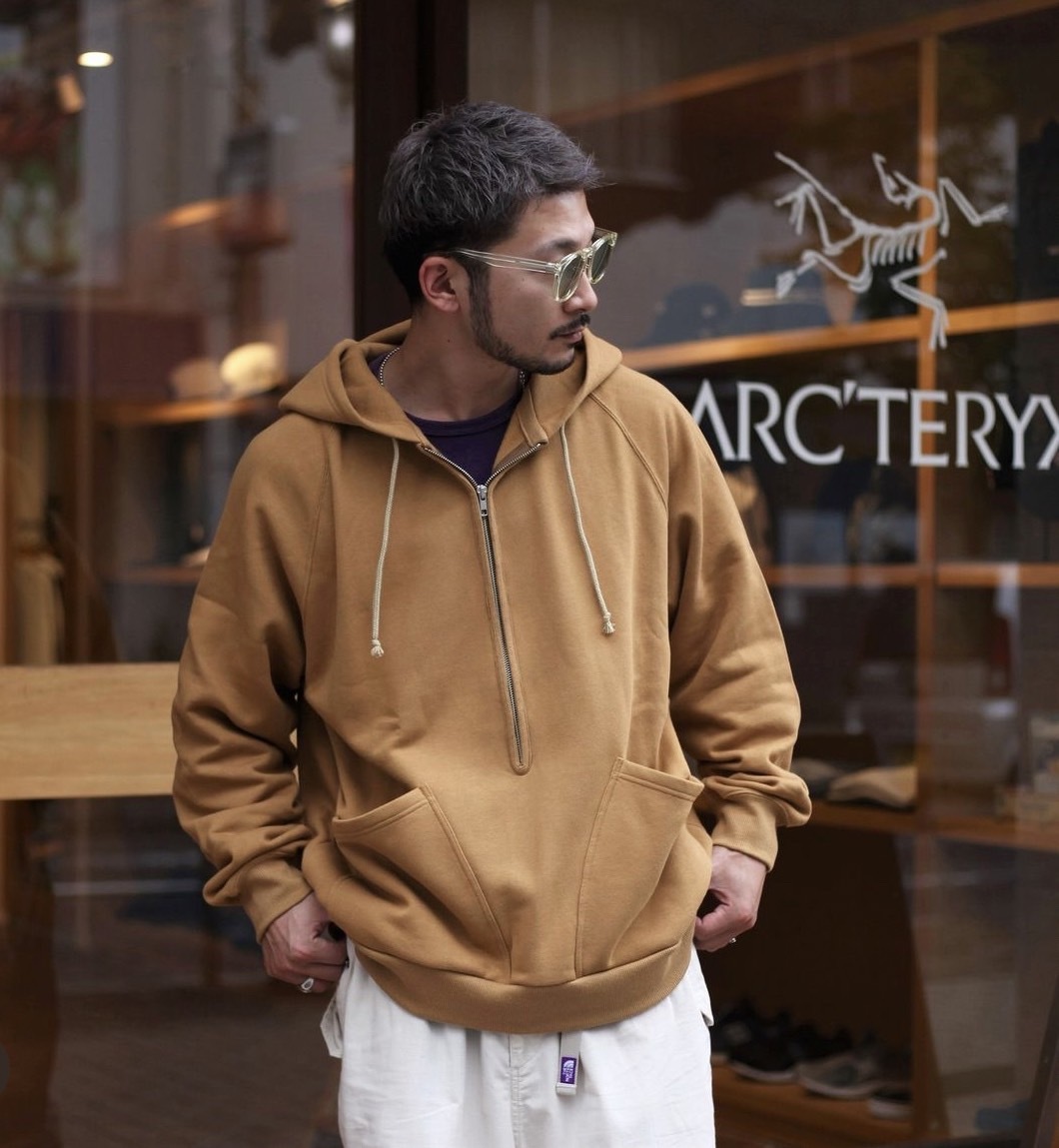 日本選貨店 HALF ZIP HOODIE 半開連帽衫