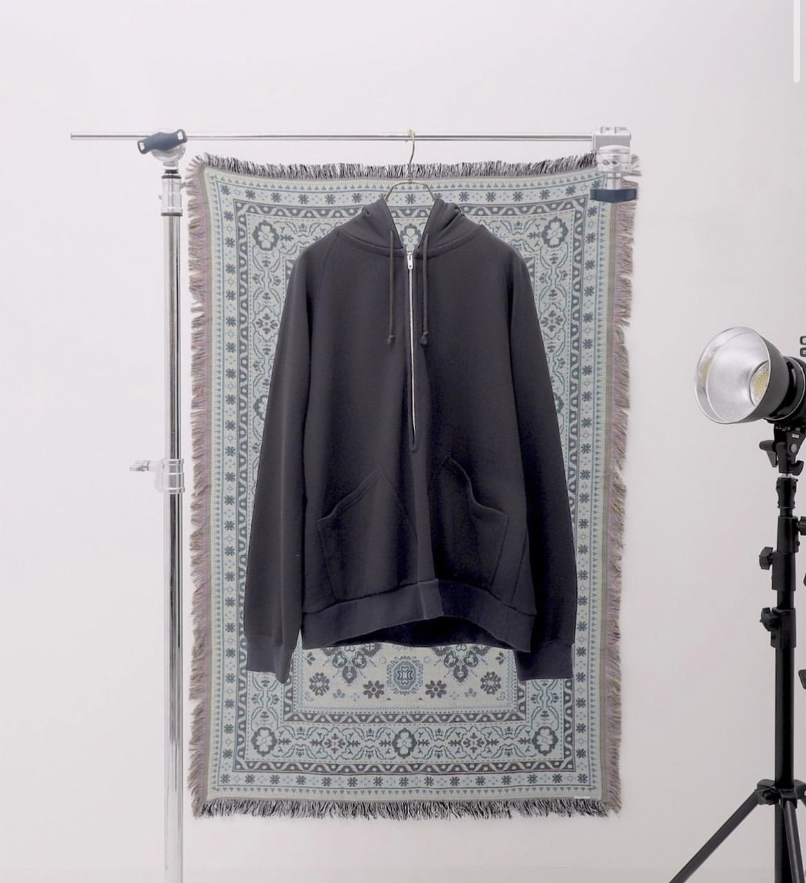 日本選貨店 HALF ZIP HOODIE 半開連帽衫