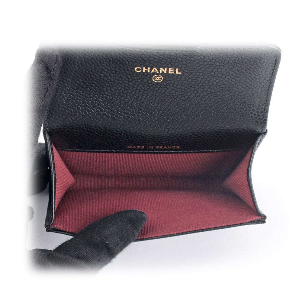 【CHANEL】金色Logo 菱格紋荔枝牛皮翻蓋卡片夾(黑色) AP0214 Y01864 C3906