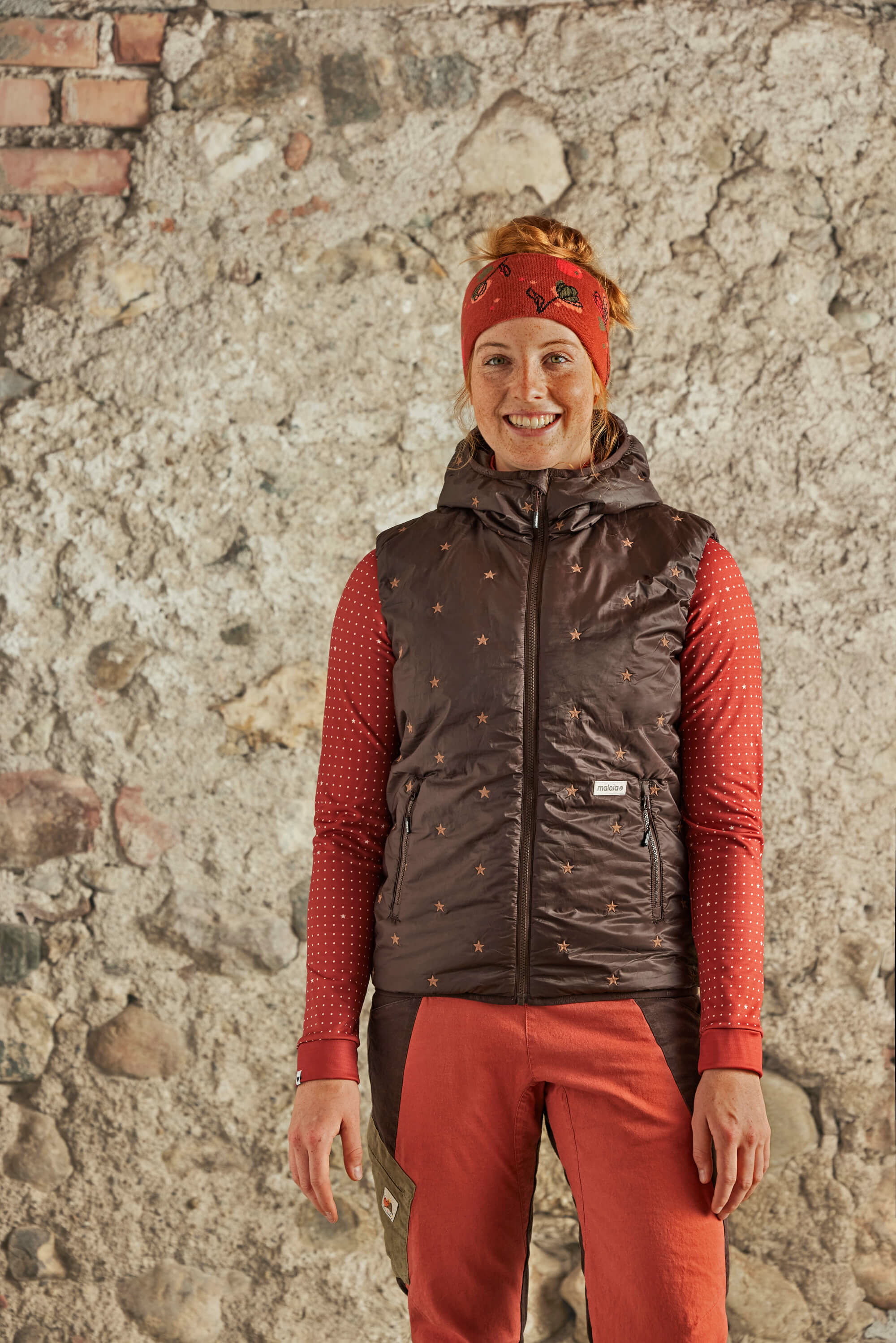 【MALOJA】女PrimaLoft BIO 防雪保暖連帽背心 / 23MA36156-[可可]