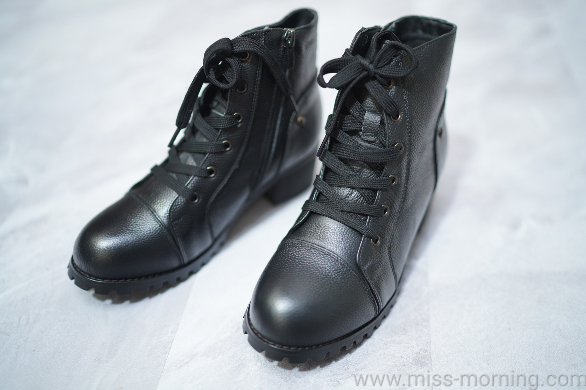 時尚有款黑Boots(88054)