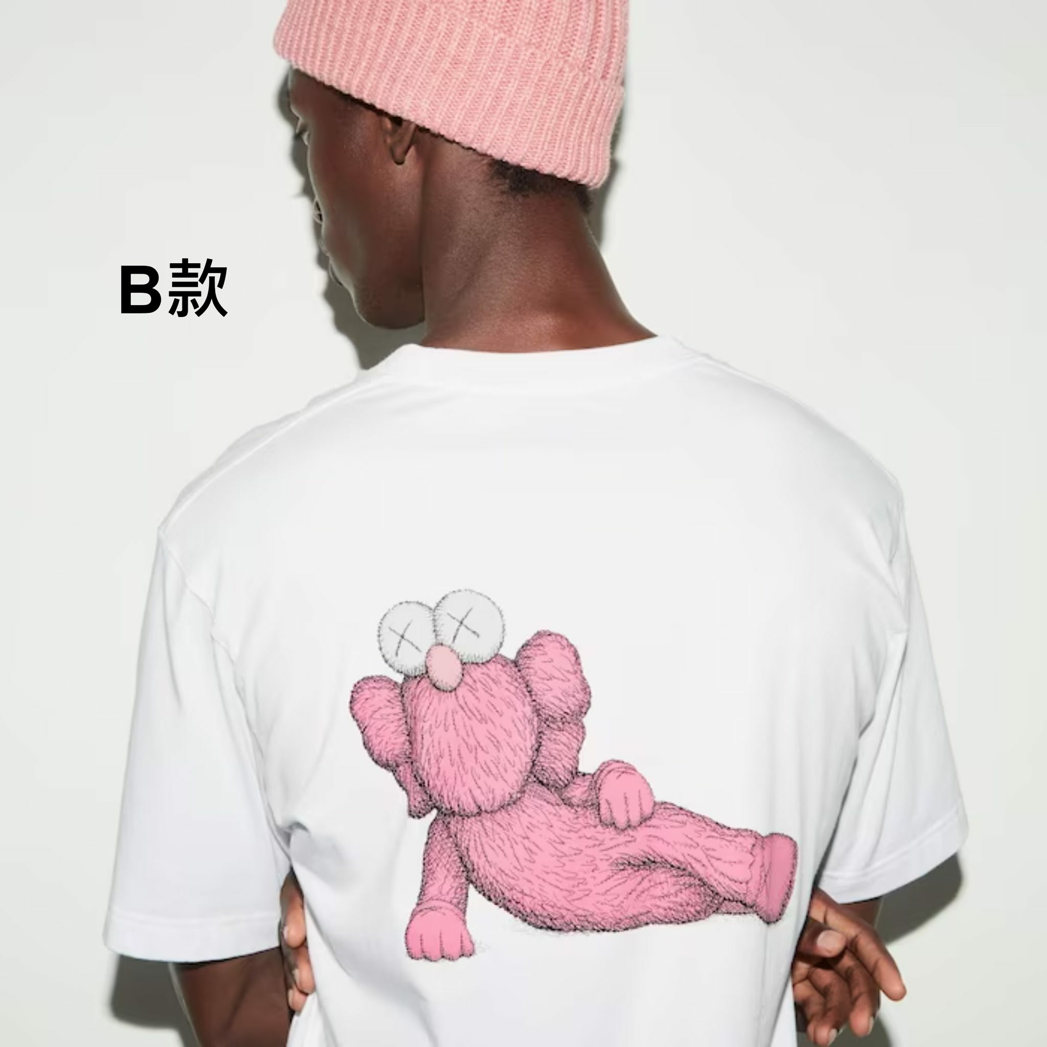 KAWS x UT LOGO T 三款