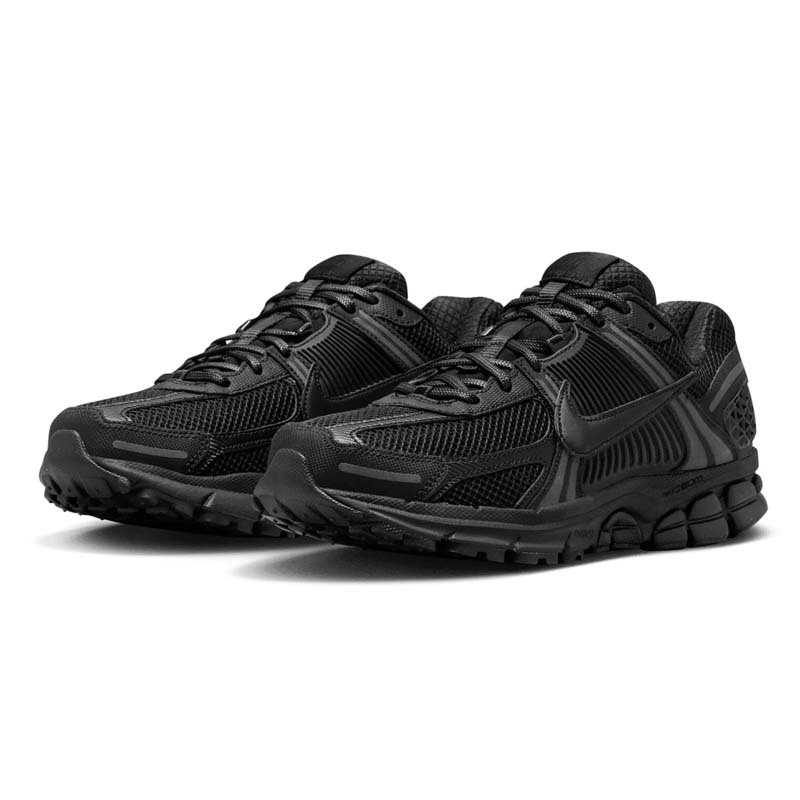 NIKE Zoom Vomero 5 "Triple Black" 全黑 老爹鞋 復古慢跑鞋 男女段 BV1358-003 [現貨商品]