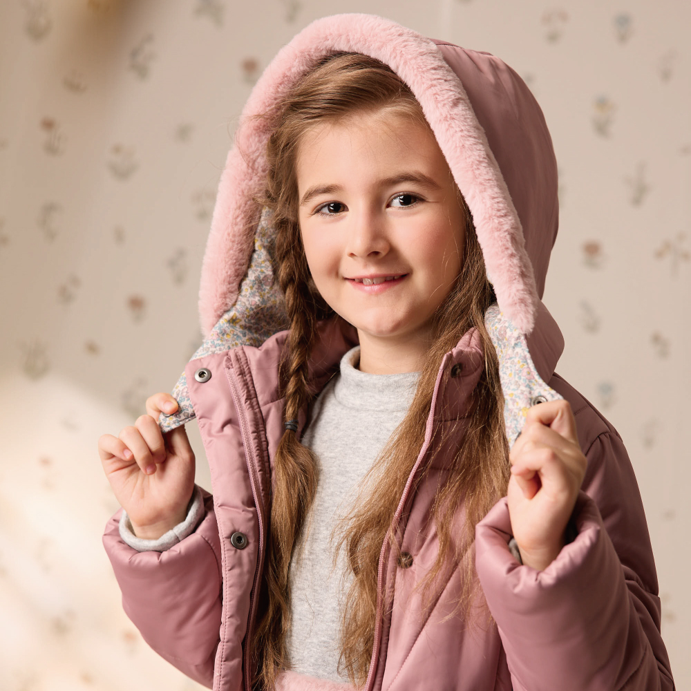 PIPPY 毛絨帽優雅長版連帽鋪棉外套 粉