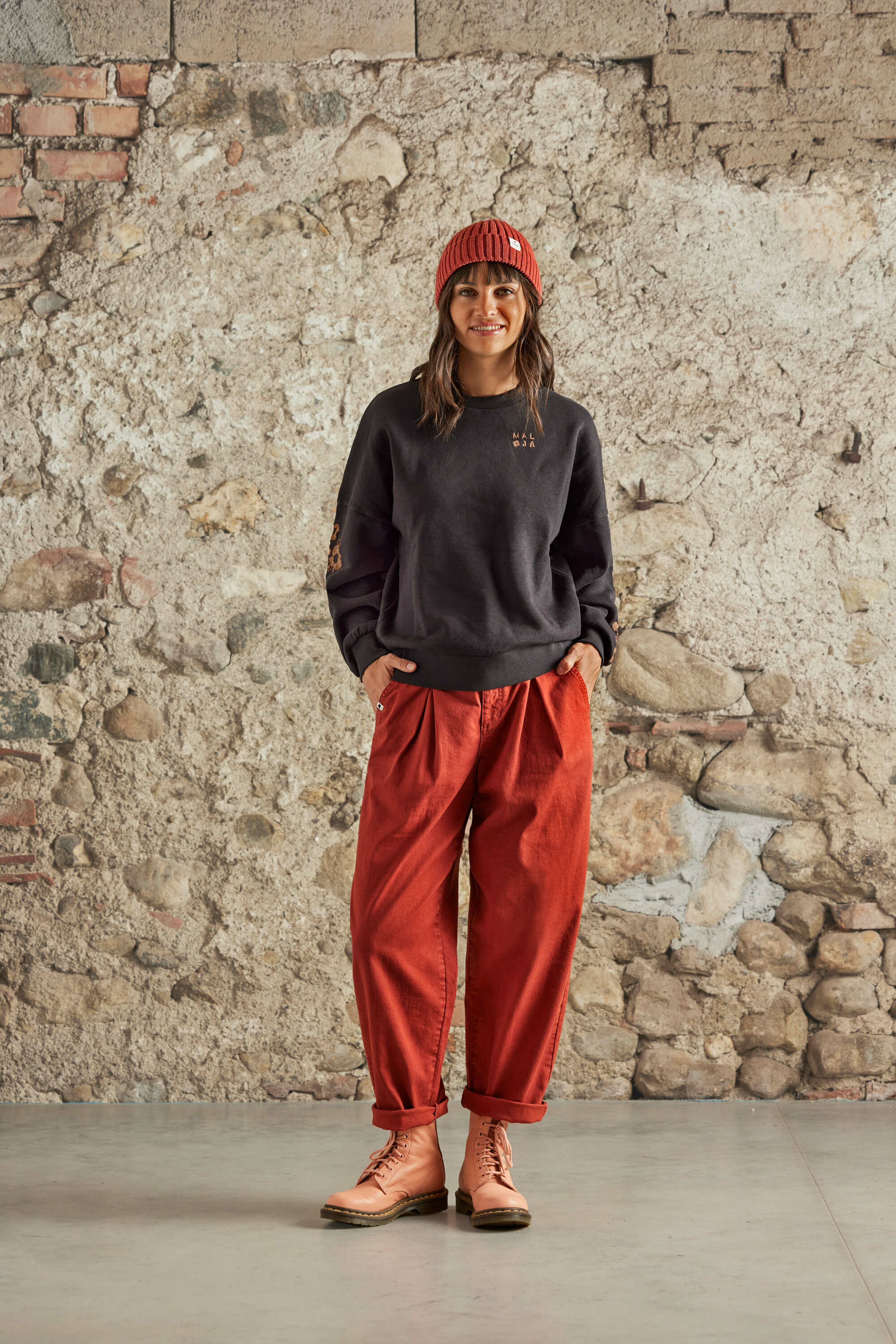 【MALOJA】女有機棉麻混紡圓領衫 / 23MA36422-[黑]