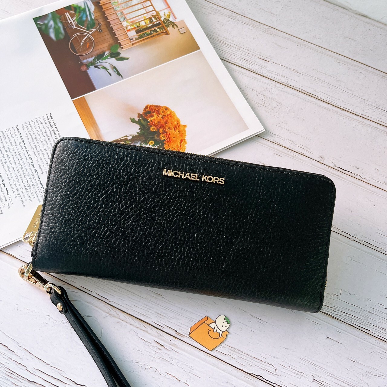 Jet Set Travel Large Logo Continental Wristlet