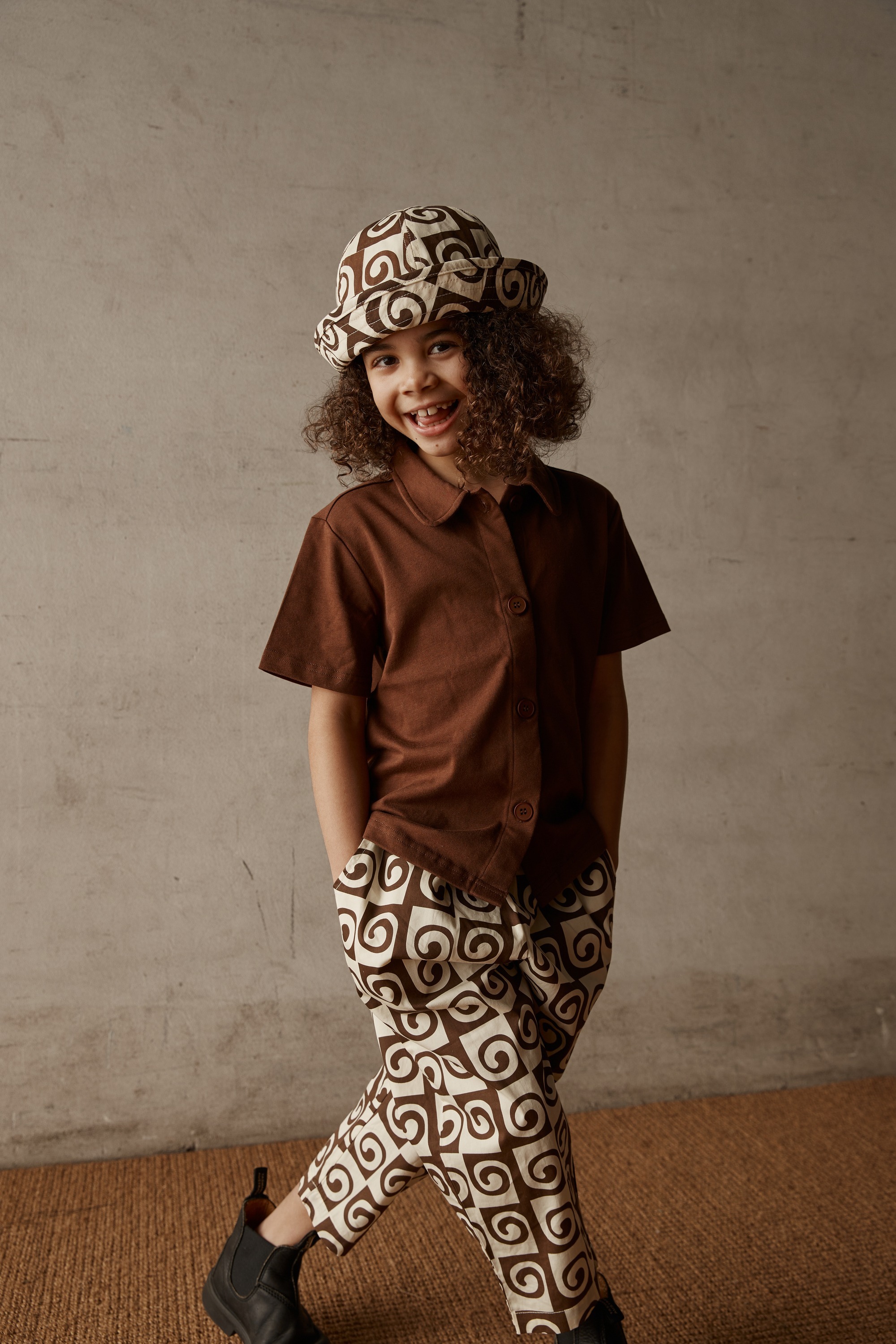 澳洲Alfred 純棉簡約襯衫上衣 - Chocolate