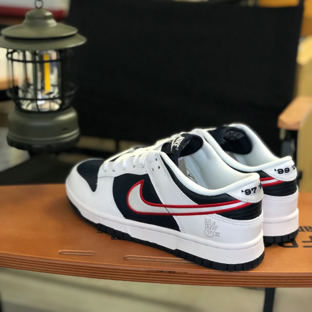 Nike W Dunk Low Prm 白藍紅 休士頓 彗星隊 四連冠紀念款 DZ2780-100