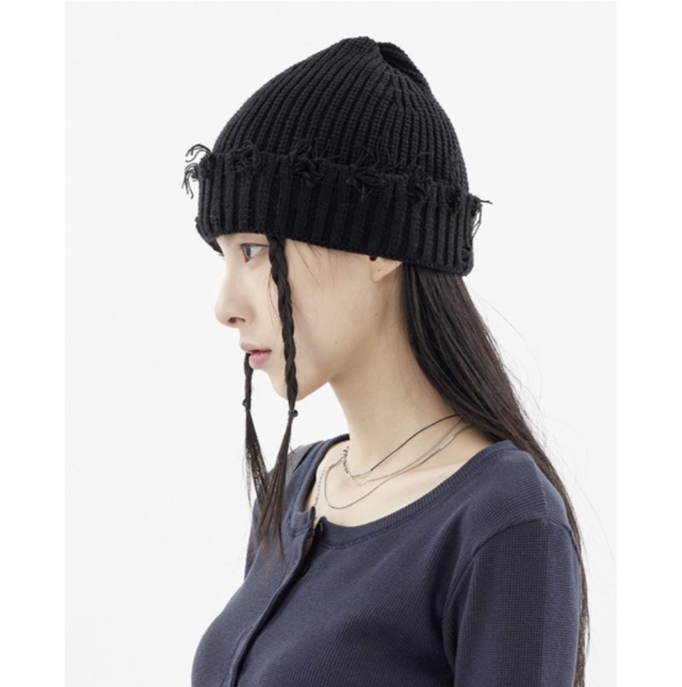 韓國 Raucohouse 抽鬚破壞針織毛帽